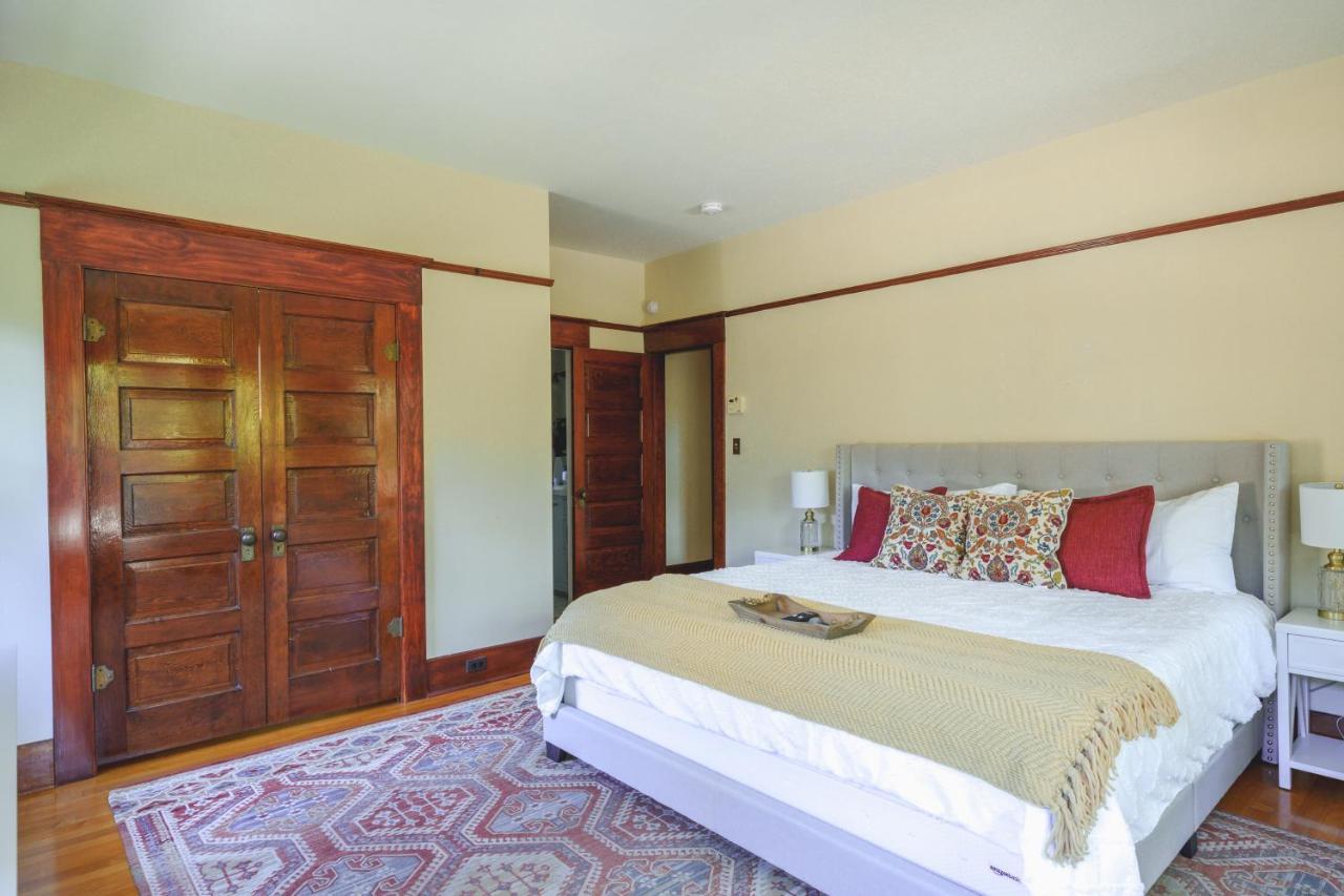 圣地亚哥1907 Stone House - King Bed, Office, Crib, Toys别墅 外观 照片